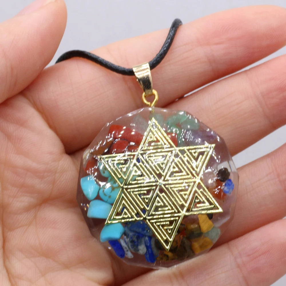 Chama Interior: Amuletos Orgonite para Elevação Energética