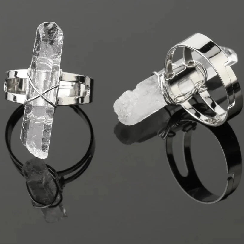 Anel de Pedra Natural Irregular em Cristal