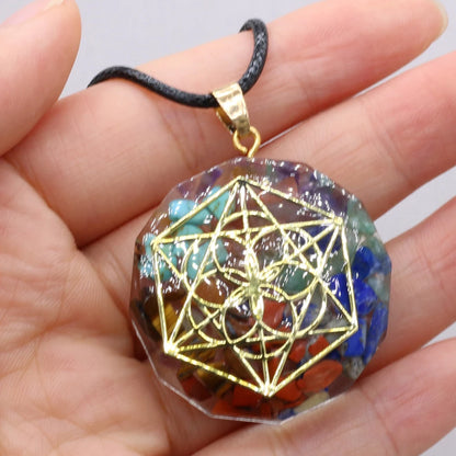 Chama Interior: Amuletos Orgonite para Elevação Energética