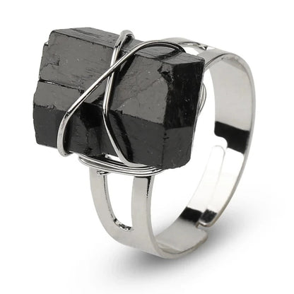 Anel de Pedra Natural Irregular em Cristal