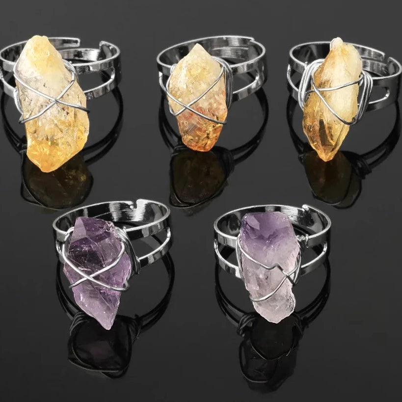Anel de Pedra Natural Irregular em Cristal
