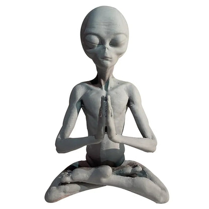 Estátua de Meditação Alienígena